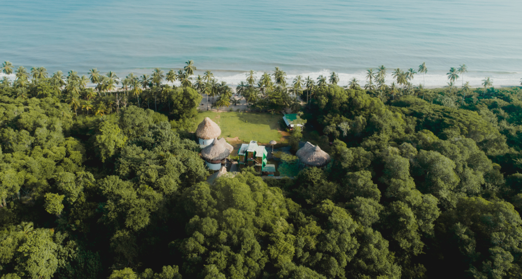 uuttaaka ecohotel hospedaje 01